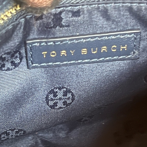 Tory Burch dark blue Quilted savannah convertible. Shoulder or crossbody bag - Picture 12 of 16